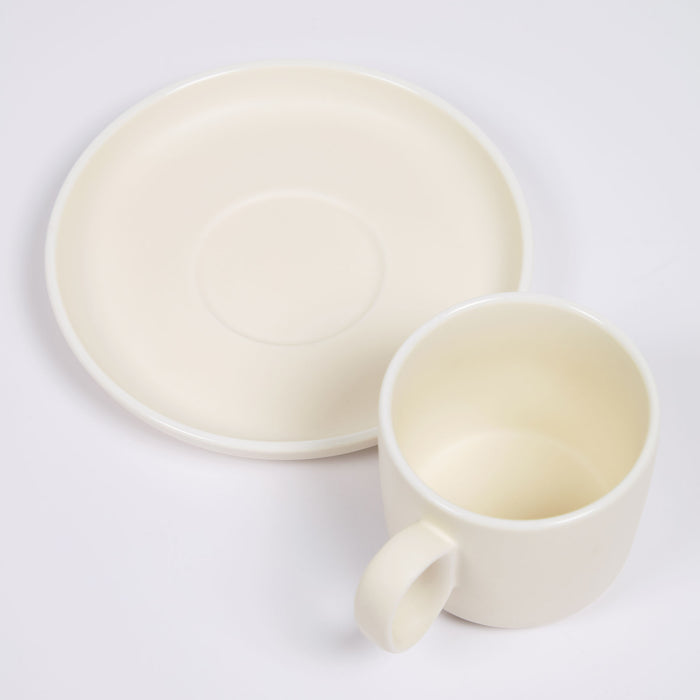 Taza de café con plato Roperta de porcelana beige
