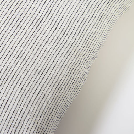 Funda cojín Marena 100% lino rayas blanco y negro 45 x 45 cm